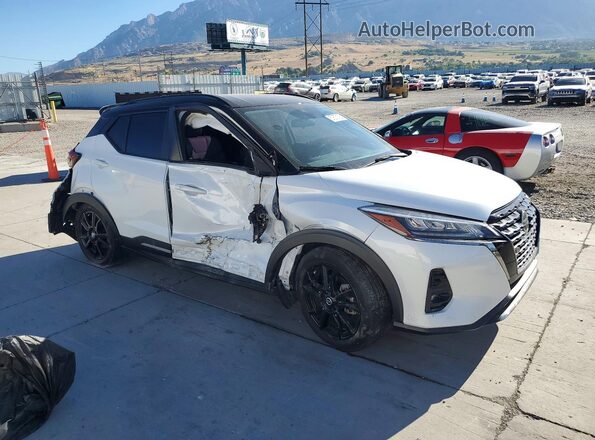 3N1CP5DV3ML558299 2021 NISSAN KICKS White Przód prawy