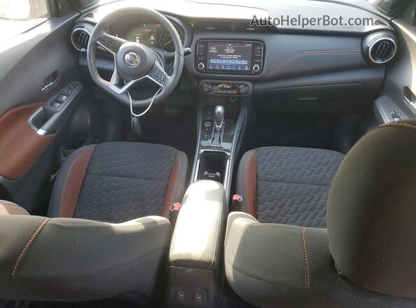 3N1CP5DV4ML514568 2021 NISSAN KICKS Blue Dashboard view