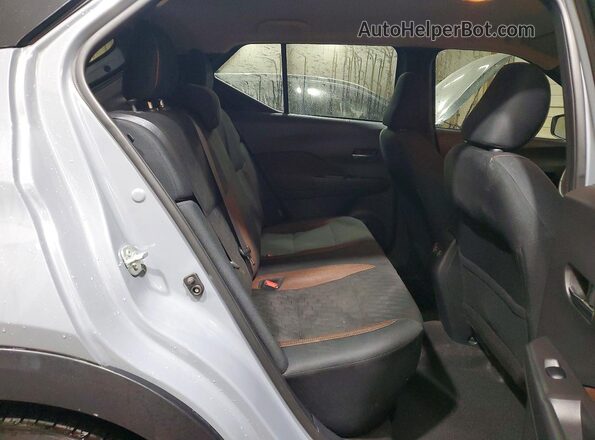 3N1CP5DV4PL536798 2023 NISSAN KICKS Gray Вид задньої частини салону