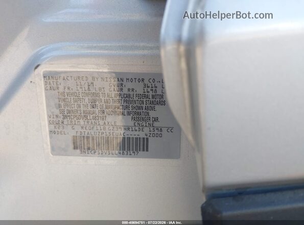 3N1CP5DV5LL483197 2020 NISSAN KICKS Silver ძრავის განყოფილების ხედი