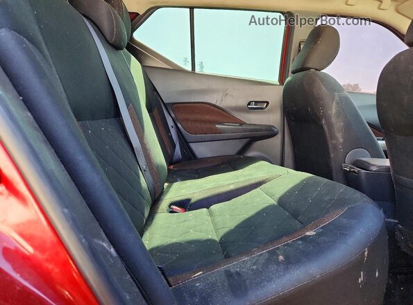 3N1CP5DV6LL545089 2020 NISSAN KICKS Red Вид задньої частини салону