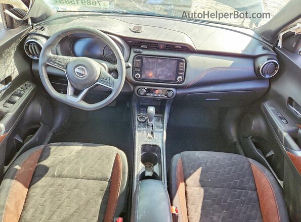 3N1CP5DV6PL562593 2023 NISSAN KICKS Gray Dashboard view