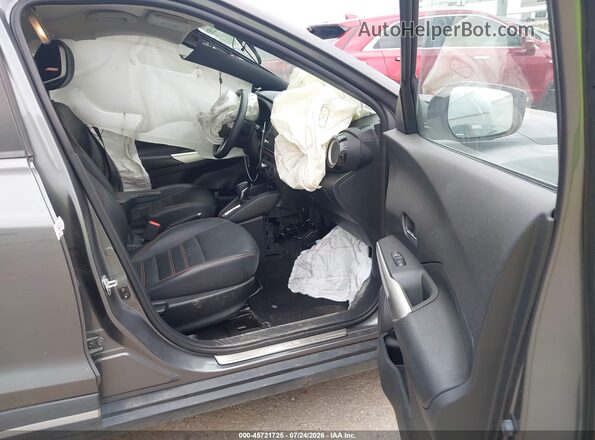 3N1CP5DV7LL499286 2020 NISSAN KICKS Gray Vista interior delantera
