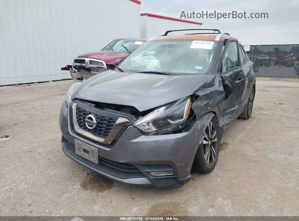 3N1CP5DV7LL499286 2020 NISSAN KICKS Gray Vista tres cuartos delantera izquierda
