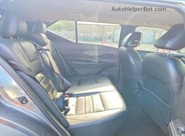 3N1CP5DV7LL500226 2020 NISSAN KICKS Silver Вид задніх сидінь