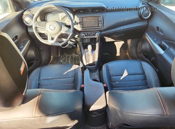 3N1CP5DV7LL564833 2020 NISSAN KICKS Gray Dashboard view