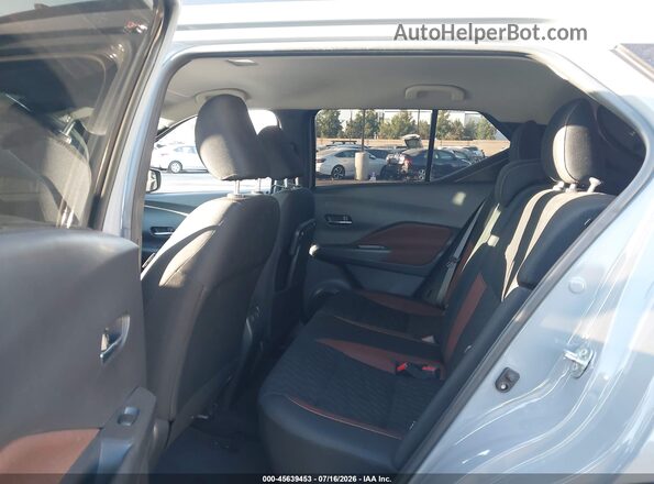 3N1CP5DV7NL514758 2022 NISSAN KICKS Silver VIN კოდის სტიკერის ხედი