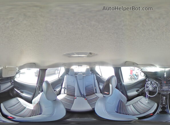3N1CP5DV7PL500362 2023 NISSAN KICKS Silver Vista interior de 360 grados