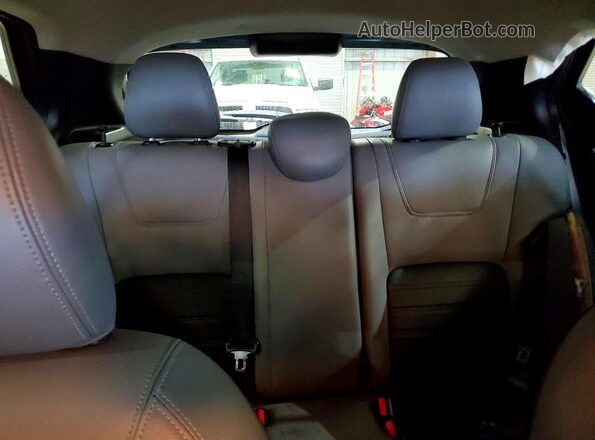 3N1CP5DV7RL472842 2024 NISSAN KICKS Gray Vista de los asientos traseros