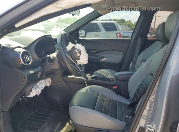 3N1CP5DV7RL503233 2024 NISSAN KICKS Gray Widok wnętrza z przodu