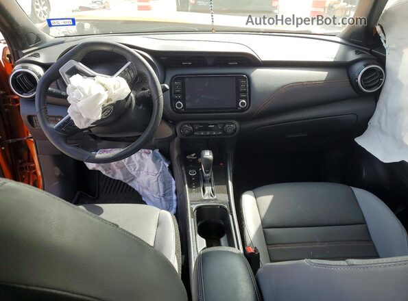 3N1CP5DV8PL570128 2023 NISSAN KICKS Orange Вид панелі приладів