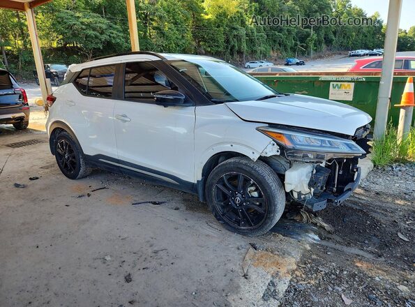 3N1CP5DVXNL479682 2022 NISSAN KICKS White Front right