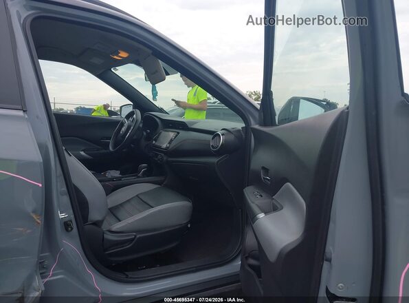 3N1CP5DVXPL544548 2023 NISSAN KICKS Gray Front interior view