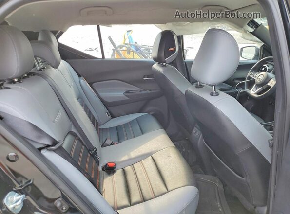 3N1CP5DVXRL499596 2024 NISSAN KICKS Black Rear seats view