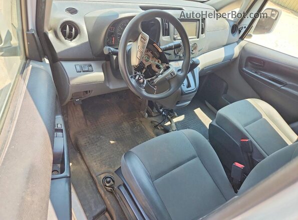 3N6CM0KN0MK695375 2021 NISSAN NV200 White Widok deski rozdzielczej