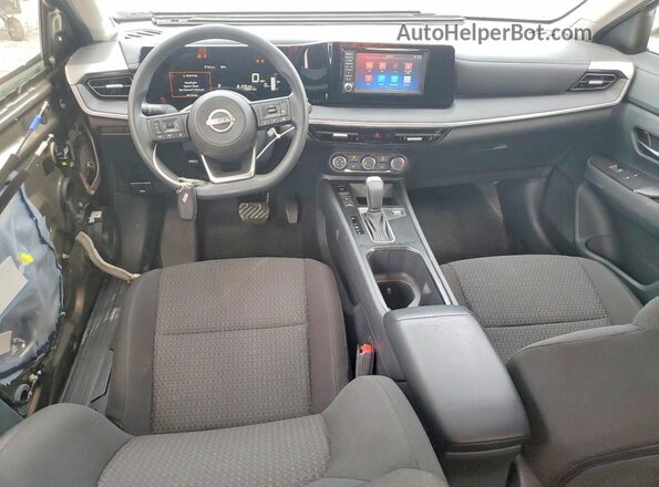 3N8AP6BA7SL318667 2025 NISSAN KICKS Tan Առջևի վահանակի տեսք