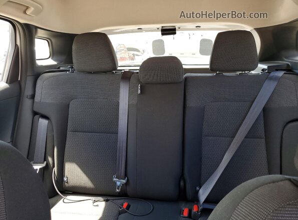 3N8AP6BB5SL373367 2025 NISSAN KICKS Белый Вид задних сидений