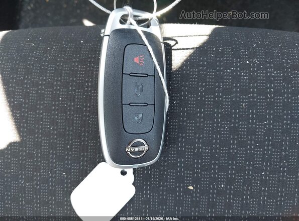 3N8AP6BE1TL347201 2026 NISSAN KICKS Black Vista del salpicadero