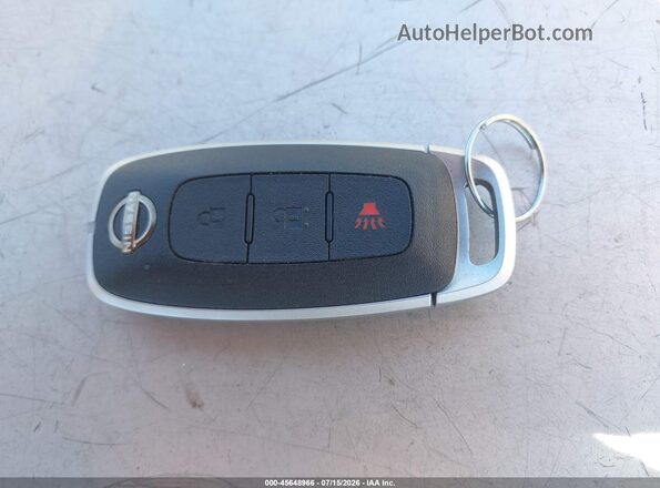 3N8AP6BE3TL358703 2026 NISSAN KICKS Белый Вид панели приборов