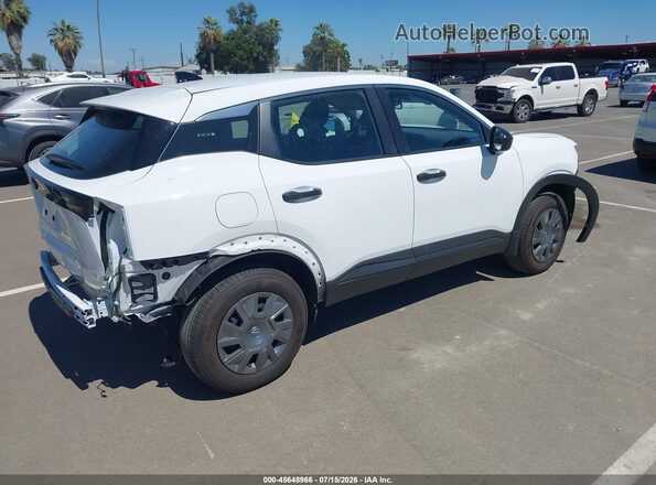 3N8AP6BE3TL358703 2026 NISSAN KICKS Белый Задняя правая четверть