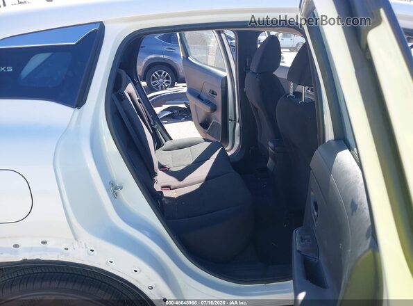 3N8AP6BE3TL358703 2026 NISSAN KICKS Белый Вид наклейки с VIN-кодом