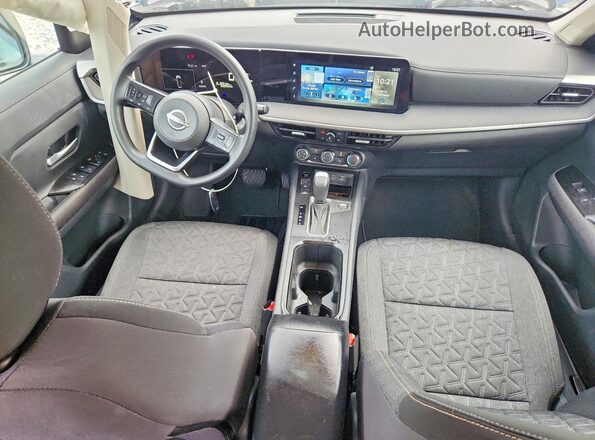 3N8AP6CA1SL410646 2025 NISSAN KICKS Blue წინა პანელის ხედი