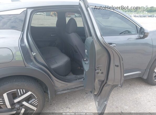 3N8AP6CA4SL351365 2025 NISSAN KICKS Gray VIN კოდის სტიკერის ხედი