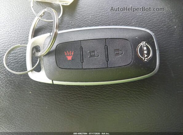 3N8AP6CA4SL351365 2025 NISSAN KICKS Gray წინა პანელის ხედი