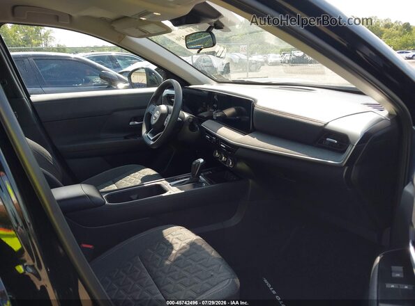 3N8AP6CA6SL319324 2025 NISSAN KICKS Black Front interior view