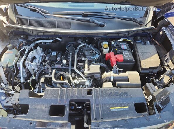 3N8AP6CA6SL428365 2025 NISSAN KICKS Blue Widok komory silnika