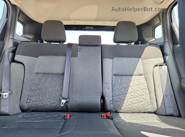 3N8AP6CAXSL355355 2025 NISSAN KICKS Black Rear seats view
