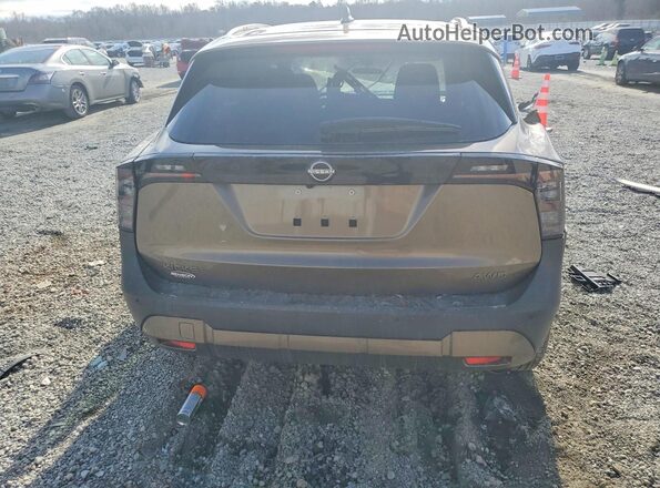 3N8AP6CB0SL434929 2025 NISSAN KICKS Коричневый Вид сзади