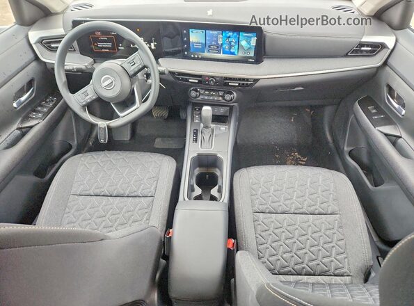 3N8AP6CB1TL317460 2026 NISSAN KICKS Red Dashboard view