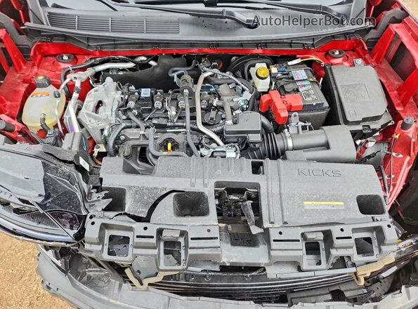 3N8AP6CB1TL317460 2026 NISSAN KICKS Red Rear interior view