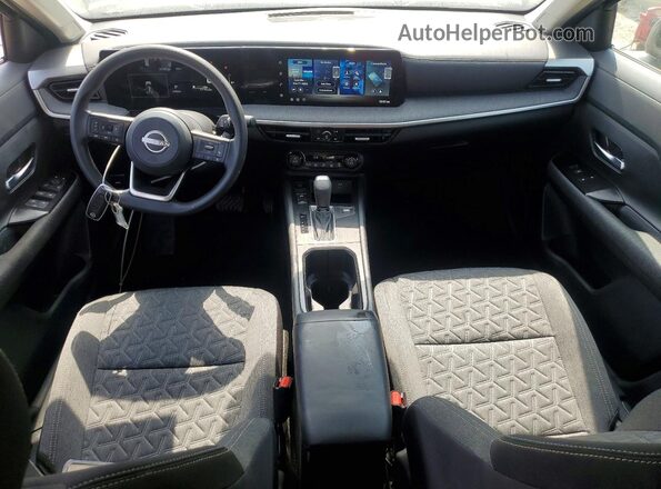 3N8AP6CB3TL390362 2026 NISSAN KICKS Brown Вид панелі приладів