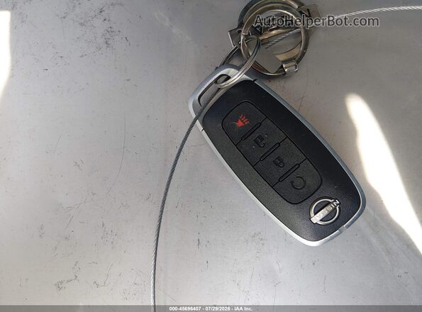 3N8AP6CB4SL438885 2025 NISSAN KICKS Gray Առջևի վահանակի տեսք