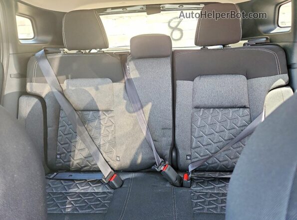 3N8AP6CB4SL441320 2025 NISSAN KICKS Black Rear seats view