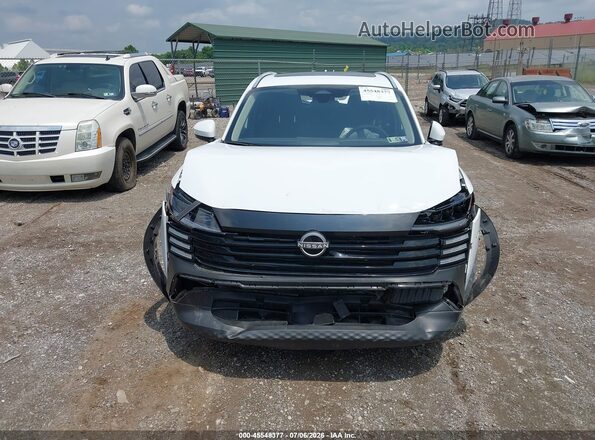 3N8AP6CB5SL425966 2025 NISSAN KICKS White Սալոնի հետևի տեսք