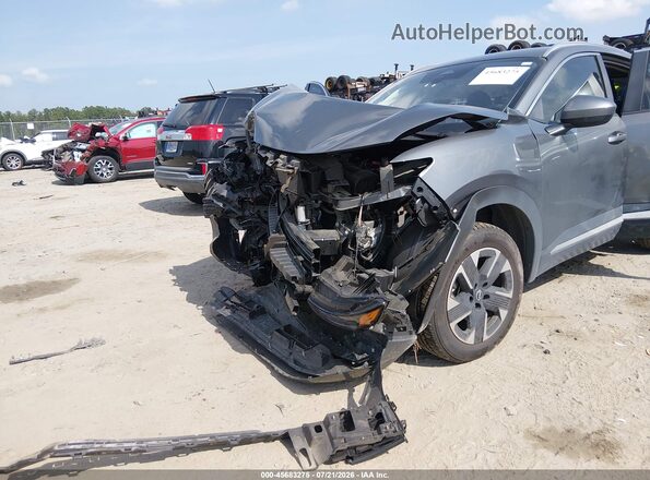 3N8AP6CB5SL432223 2025 NISSAN KICKS Серый Вид спереди