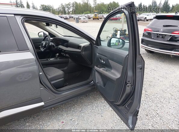 3N8AP6CB5SL439673 2025 NISSAN KICKS Серый Вид салона спереди