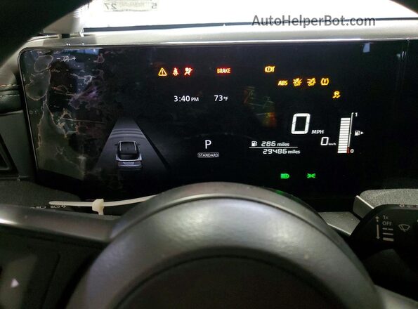 3N8AP6CB6SL390323 2025 NISSAN KICKS Red Vista del cuadro de instrumentos