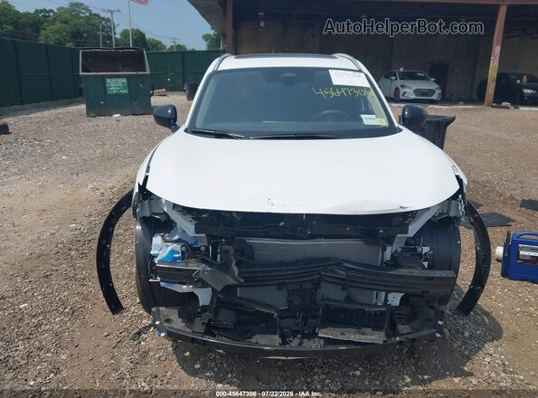 3N8AP6CB6TL335209 2026 NISSAN KICKS White Vista del cuadro de instrumentos