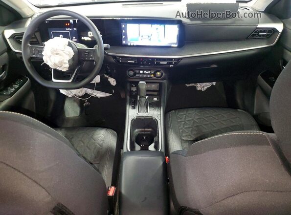 3N8AP6CB6TL372082 2026 NISSAN KICKS White Առջևի վահանակի տեսք
