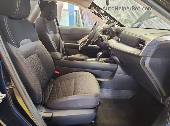 3N8AP6CB6TL386032 2026 NISSAN KICKS Black Front interior view