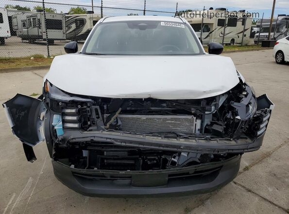 3N8AP6CB7TL315681 2026 NISSAN KICKS White Front view