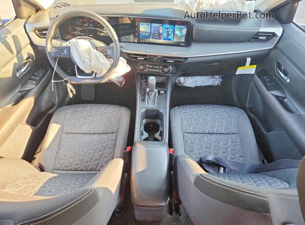 3N8AP6CBXTL376474 2026 NISSAN KICKS Gray Dashboard view