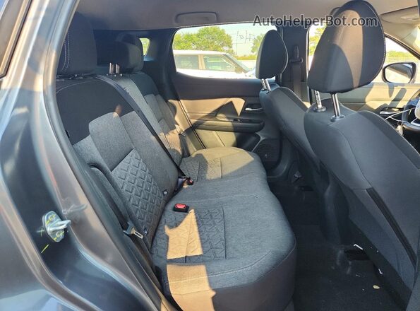 3N8AP6CBXTL376474 2026 NISSAN KICKS Gray Rear seats view