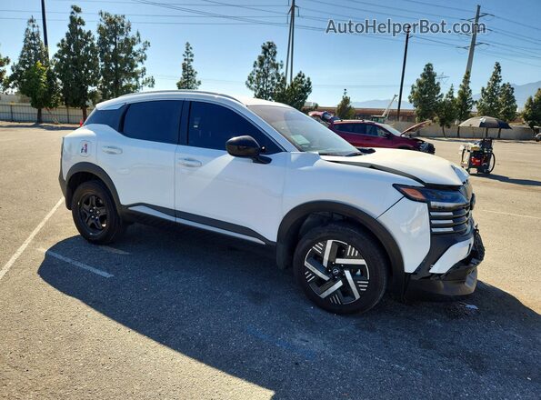 3N8AP6CE0TL321218 2026 NISSAN KICKS White Front right