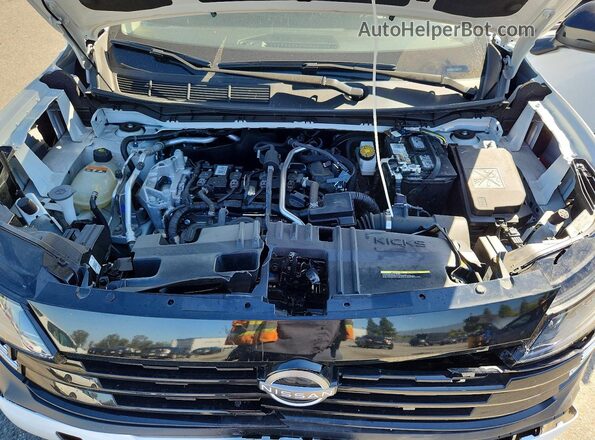 3N8AP6CE0TL321218 2026 NISSAN KICKS White Engine compartment view