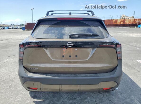 3N8AP6CE0TL350413 2026 NISSAN KICKS Brown Rear view